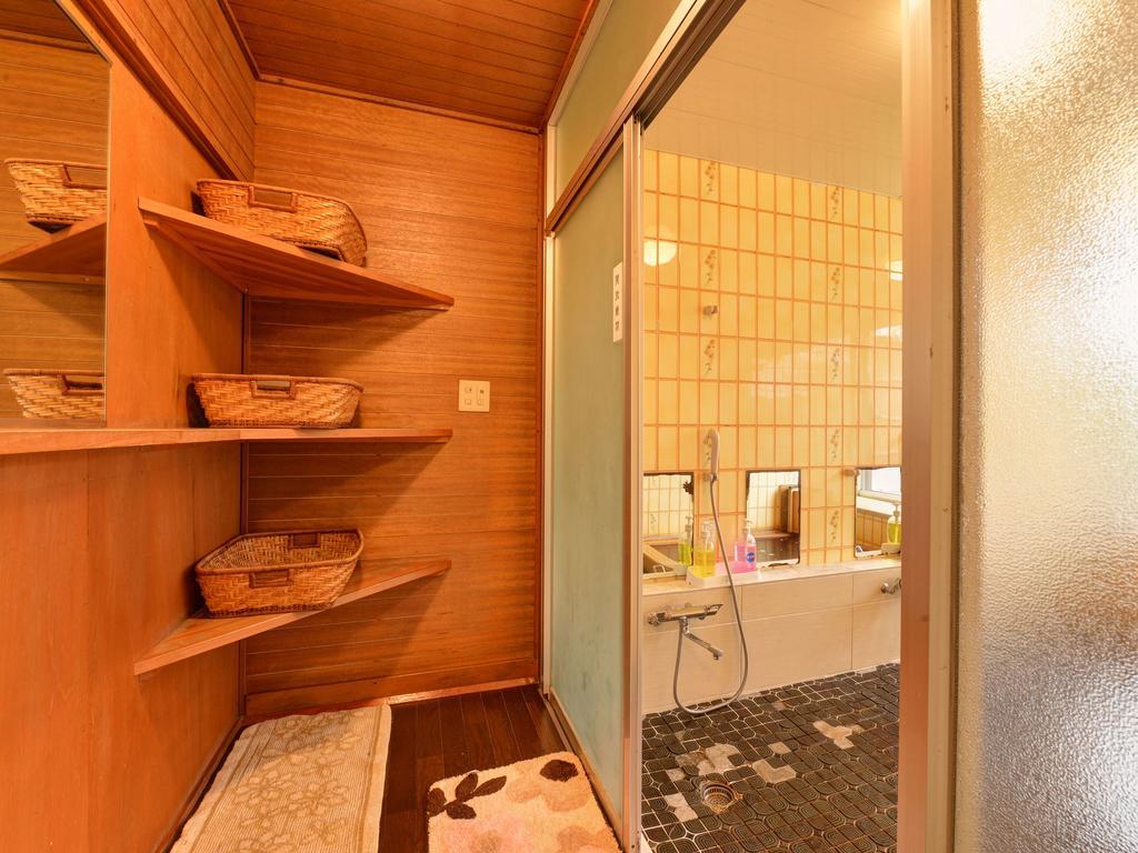 Yusenso Hotel Мито Екстериор снимка